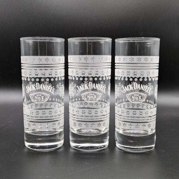 Jack Daniels Highball Glasses Set of 3 Snowflake Sweater Etched 10oz 6" Holiday - Picture 5 of 5